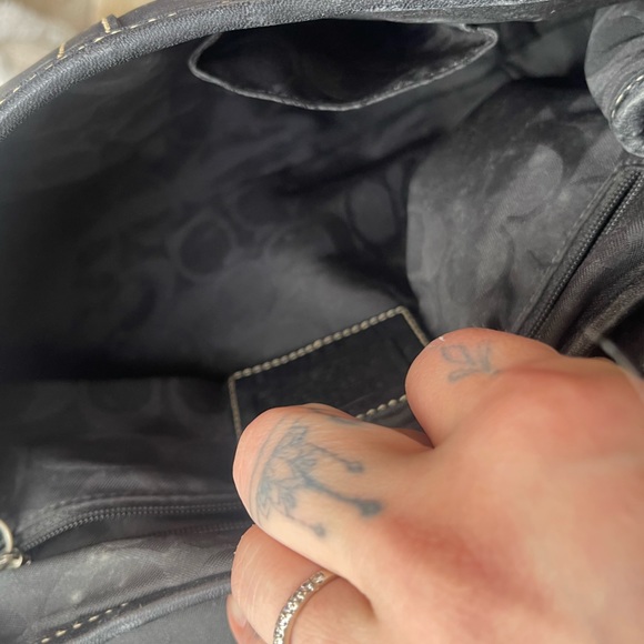 Vintage Coach Soho Style in Black - Picture 5 of 5